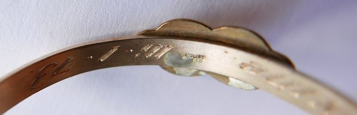 Vintage Child's Rolled Gold Engraved  Bangle Bracelet 2" - 5,32g