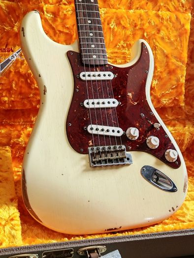 Fender Custom Shop 1960 Stratocaster Vintage White Relic (Delivery available)
