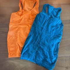2 Sweaty Betty tops size S barely used