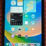 IPad 5th gen  32 gb SiM _ Mp242B/a Image 4