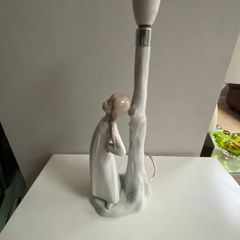 Reduced Nao by lladro table lamp