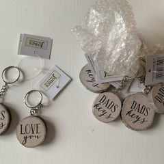 Keychains & Valentines balloons