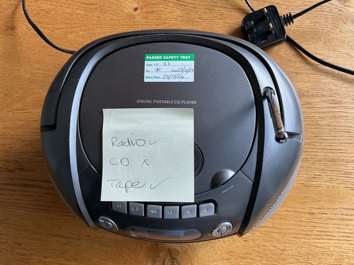 Cd/ Radio