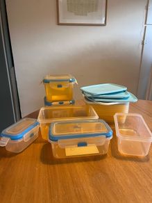Free lunchboxes
