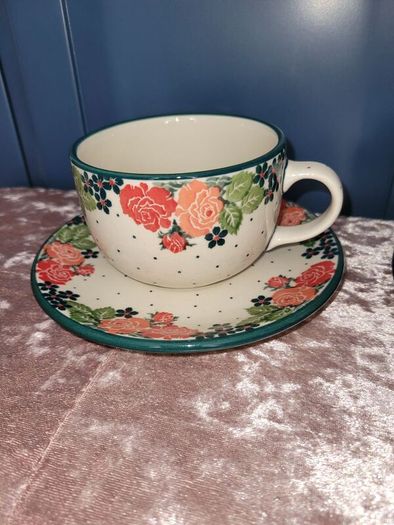 Boleslawiec pottery- cups and saucers