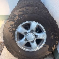 16"BF goodrich tyres and original Rims for Land cruiser 100 series