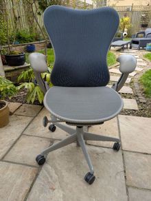 ergonomic office chair