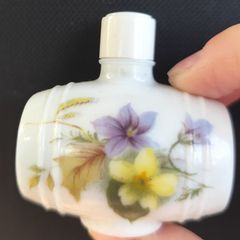 Devon Milk Glass Vintage FULL Perfume Scent Bottle
