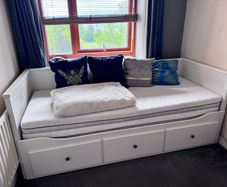 Hemnes Day Bed