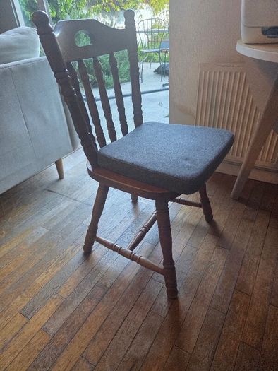 Table and chairs