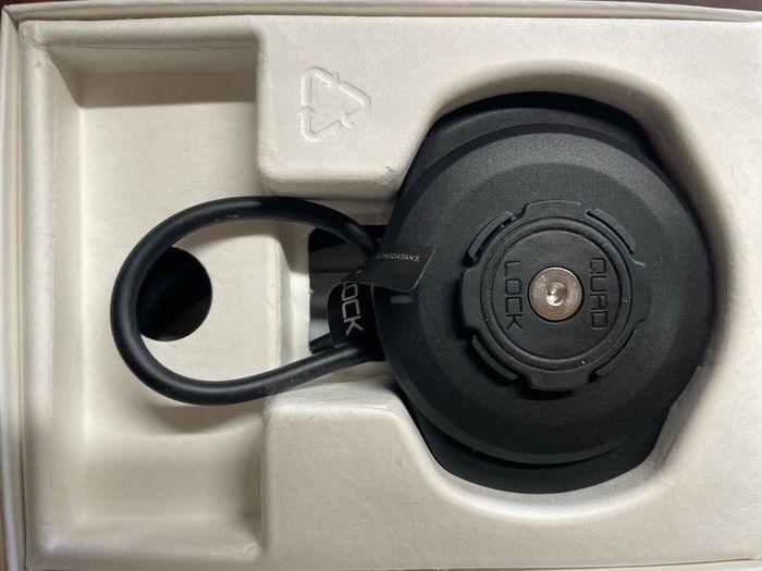 Quadlock wireless charger
