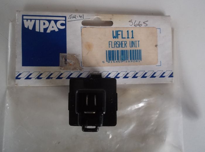 Wipac 3 Pin Flasher Unit.