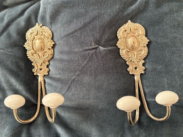 vintage style hooks x 2
