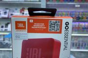 JBL go essential