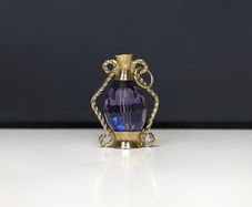 Vintage 9ct Gold Purple Crystal Lantern Charm / Pendant - 5 grams