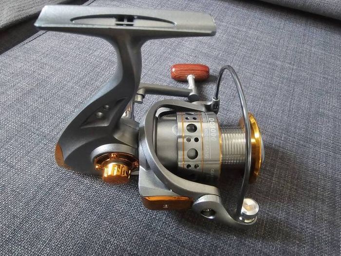 fishing reel