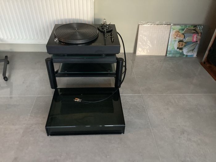 Turntable Audio Dynamic Corp ADC 3001
