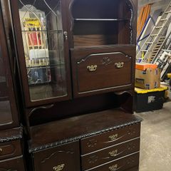 mahogany display unit