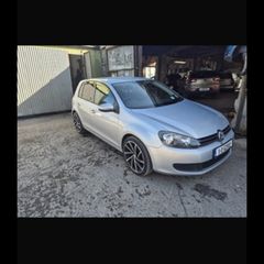2011 Volkswagen Golf 1.2 petrol automatic taxed and nctd