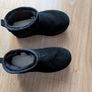 UGG boots Image 3