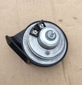 Horn (Alfa Romeo 147 156)