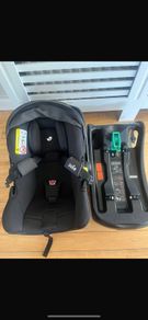 joie I-snug 2 Car seat & isofix base