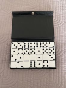 Dominoes