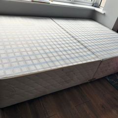 Bed & Mattress