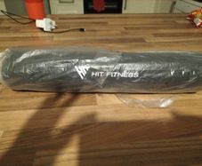 Hit Fitness Weight Bar Neck & Hip Trust Pad and Hit Fitness Olympic Bar Spring Collars