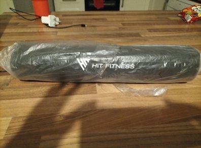 Hit Fitness Weight Bar Neck & Hip Trust Pad and Hit Fitness Olympic Bar Spring Collars