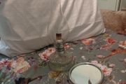 Oil lamp with mirror
