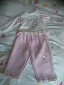 BNWT 3-6MTHS Dizzy Daisy  Pyjamas