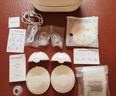Breastpump - Momcozy m5 double portable