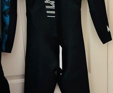 Zero D SL (Small Large) Wetsuit - Used Once