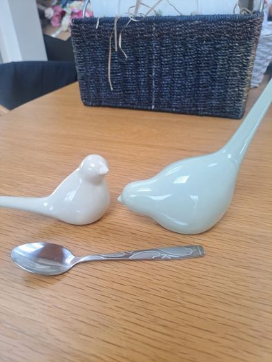Ceramic birds X 2