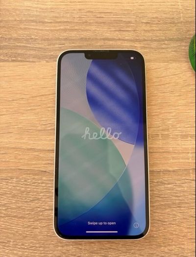 iphone 13 great condition