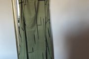 Green sleeveless dress