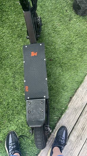 electric scooter