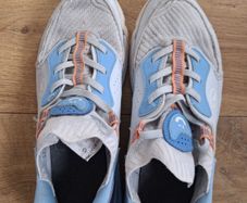 Free. Boys runners. Size 5