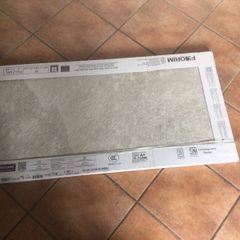 Tiles large rock salt white gold new box of 2