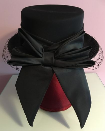 Vintage KANGOL Riding Dressage style HAT with veil