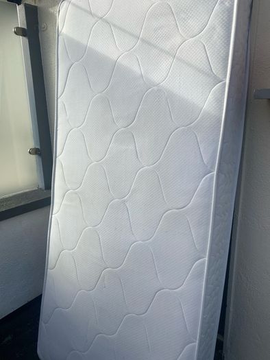 Single bed headboard and Matress