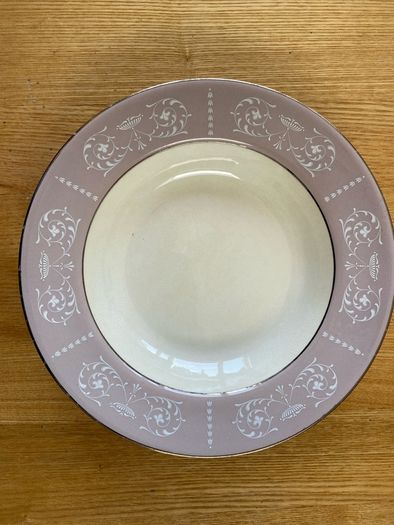 2 Arklow Belvedere Bowls