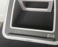 Laptop stand
