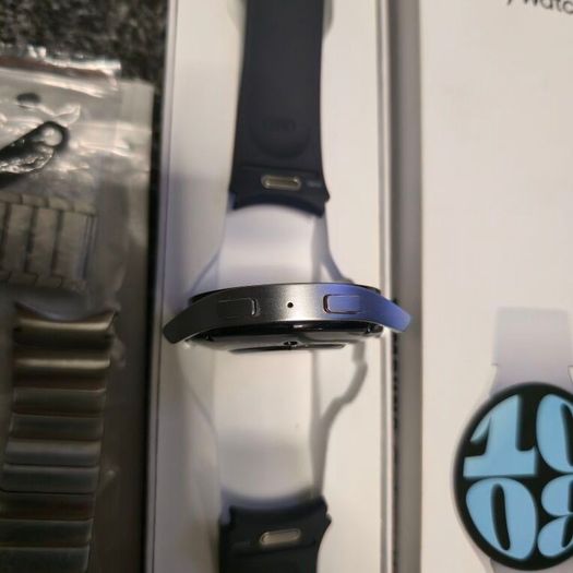 Samsung Galaxy Watch 6 44mm Silver BT with Straps
