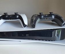Playstation 5 disc console & extras