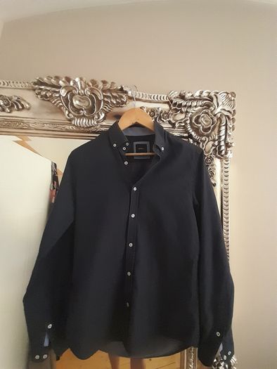 Burton mens shirt