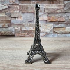 Eiffel Tower figurine and souvenir model
