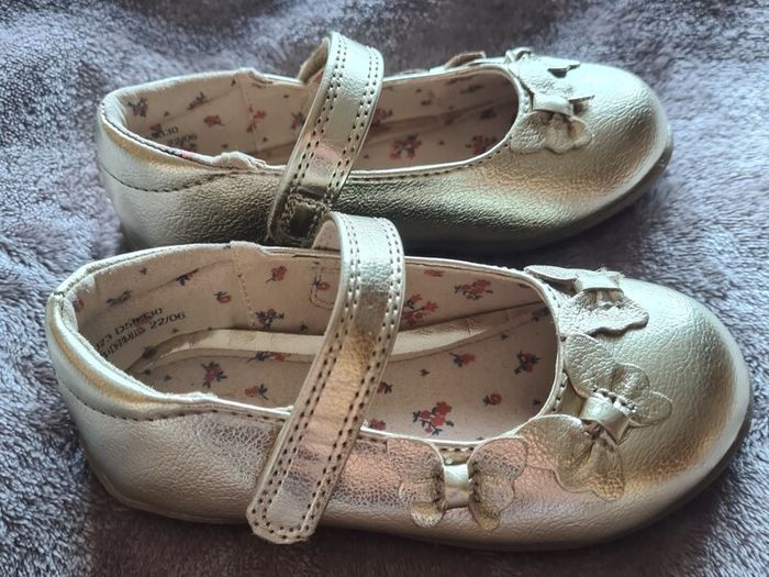 girls Next gold shoes