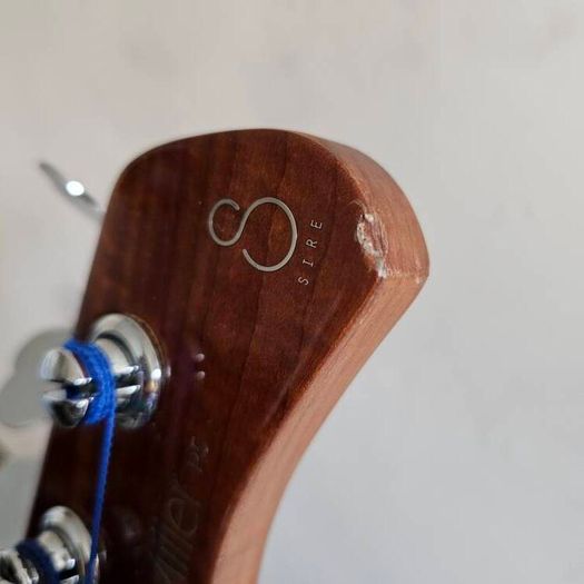 Red Sire P5 5 String
